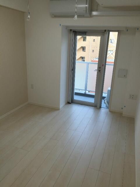 ＭＡＩＮＧＲＡＮＤＩＡ　ＡＳＡＫＵＳＡのバルコニー