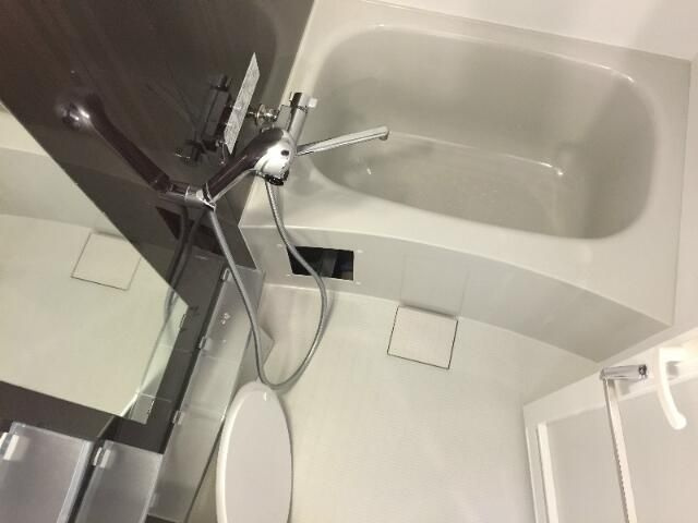 ＭＡＩＮＧＲＡＮＤＩＡ　ＡＳＡＫＵＳＡの浴室