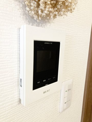【設備】 | 手稲パークビル | TVモニター付きインターフォン有♪