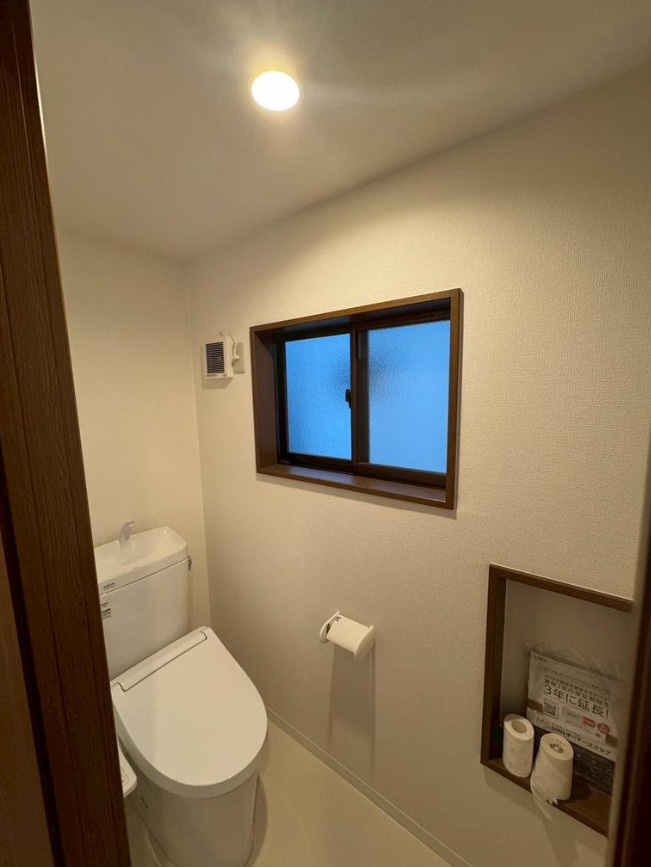 横浜市瀬谷区本郷1丁目 中古戸建て【仲介手数料無料】のトイレ