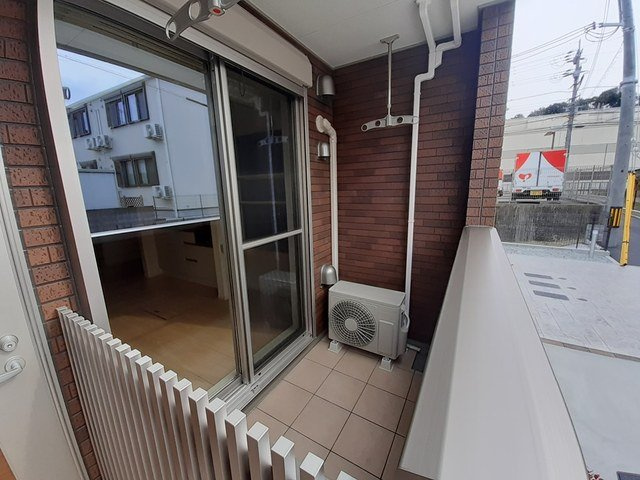 ルナ　ヒルズのバルコニー|広々としたバルコニーです