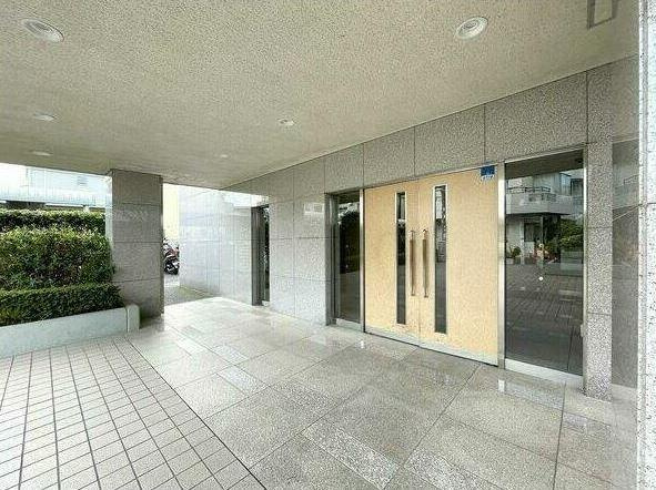 目黒本町マンションのロビー