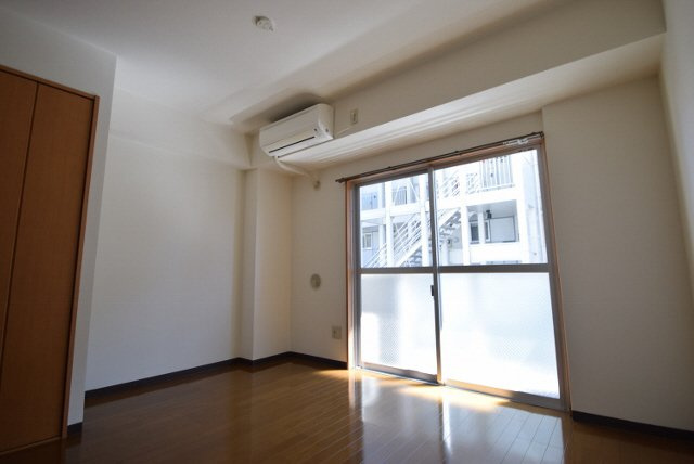 ミリアビタ№５の居間・リビング|ＣＡＴＶ対応