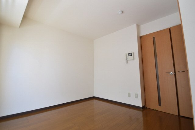 ミリアビタ№５の居間・リビング|インターネット対応