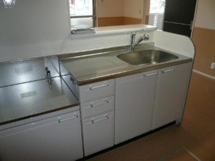 春日レジデンスⅡのキッチン|キッチン