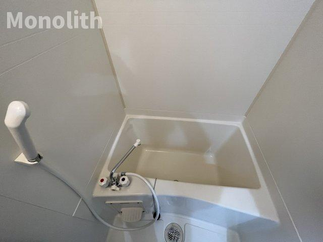 ワイズクレスト久米田の浴室