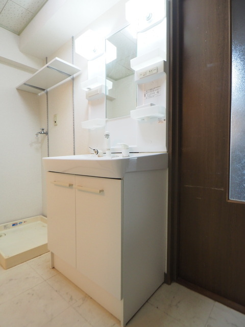 ブリックコート５２の洗面所|コンパクトで使いやすい洗面所