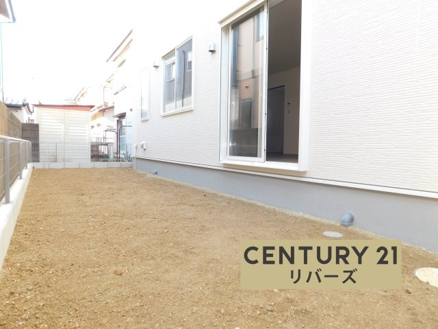 愛西市大井町宮新田の新築一戸建の庭|◇南庭◇　　ガーデニングや家庭菜園などが楽しめるお庭付き♪　　