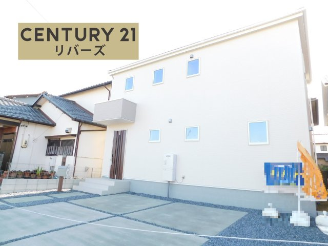 愛西市大井町宮新田の新築一戸建の外観|☆限定１棟☆　　新価格！！いつでもご案内出来ます♪（お問合せ当日、平日、水曜、夜間でもＯＫ）　並列駐車４台ＯＫ！　ＷＩＣ＆全居室収納完備＆ホール収納＆パントリーなどの収納豊富物件！