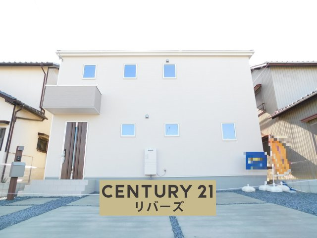 愛西市大井町宮新田の新築一戸建の外観|☆限定１棟☆　　新価格！！いつでもご案内出来ます♪（お問合せ当日、平日、水曜、夜間でもＯＫ）　並列駐車４台ＯＫ！　ＷＩＣ＆全居室収納完備＆ホール収納＆パントリーなどの収納豊富物件！