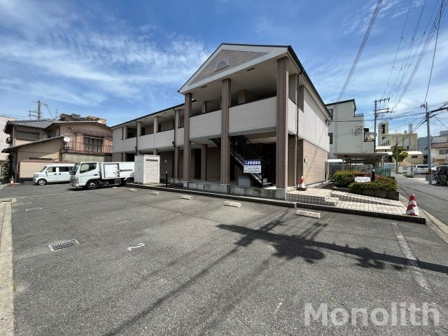 ベルエキップの駐車場