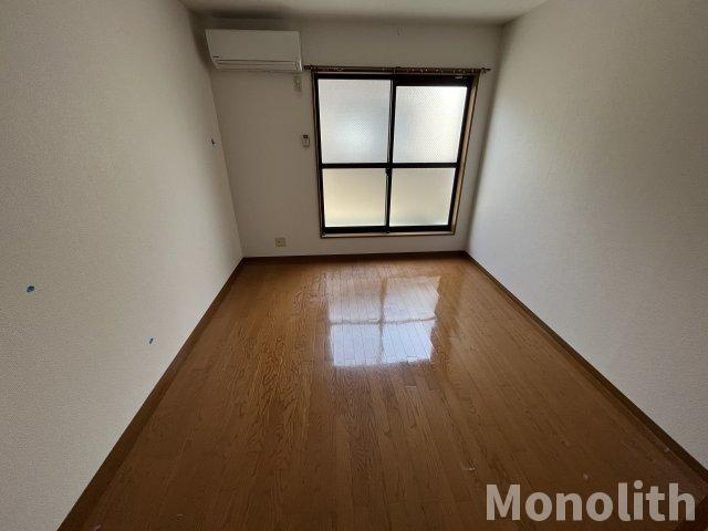 ベルエキップの居間・リビング