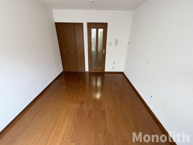 ベルエキップの洋室