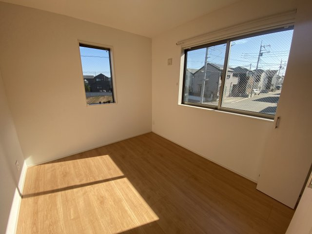 清瀬市中里　リフォーム済中古戸建の洋室