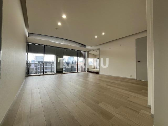 メゾンドノブレの居間・リビング