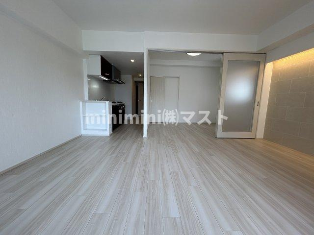 プレジオ九条の居間・リビング