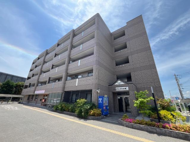 加古川市加古川町北在家の賃貸マンション