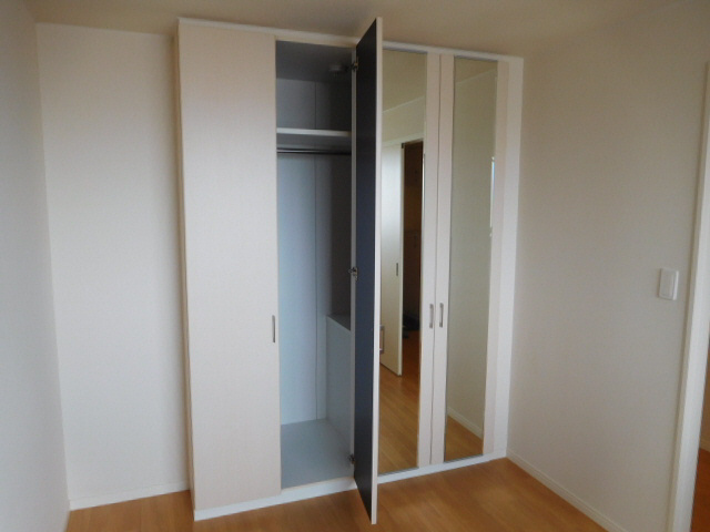 加古川市加古川町北在家の賃貸マンションの収納