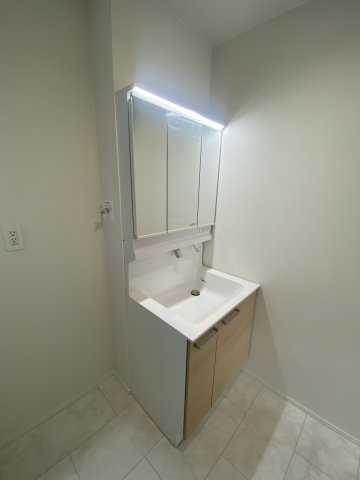 清瀬市中里2期の独立洗面台