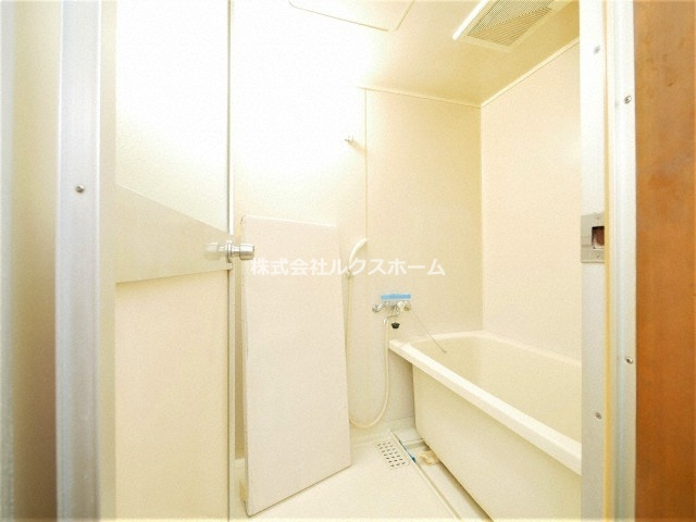 美山マンションの浴室