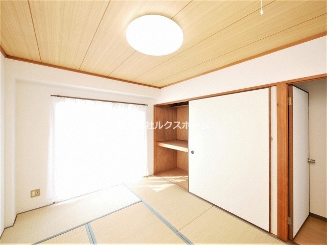 美山マンションの和室