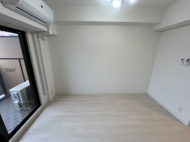 Luxe布施東2の洋室