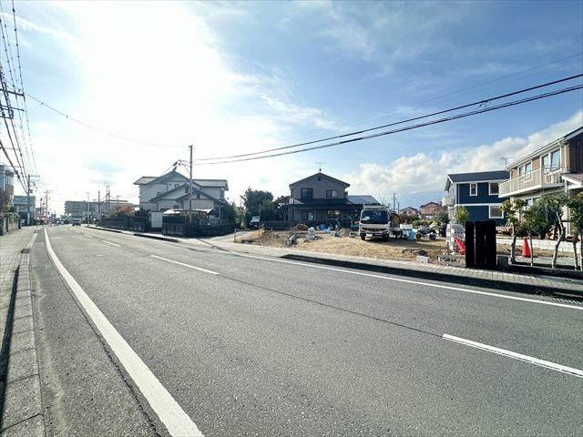 【前面道路含む現地写真】 | 新築一戸建て「開成町吉田島」 | 撮影日2025年12月2日