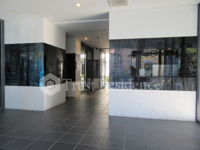 【エントランス】 | Refays-Exclusive