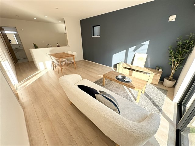 【居間・リビング】 | 新築一戸建て「開成町吉田島」 | 【同仕様施工例】