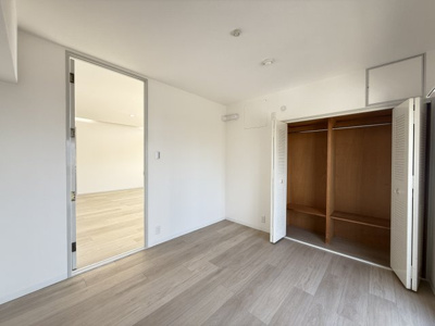 【洋室】 | メゾン・ド・ノブレ