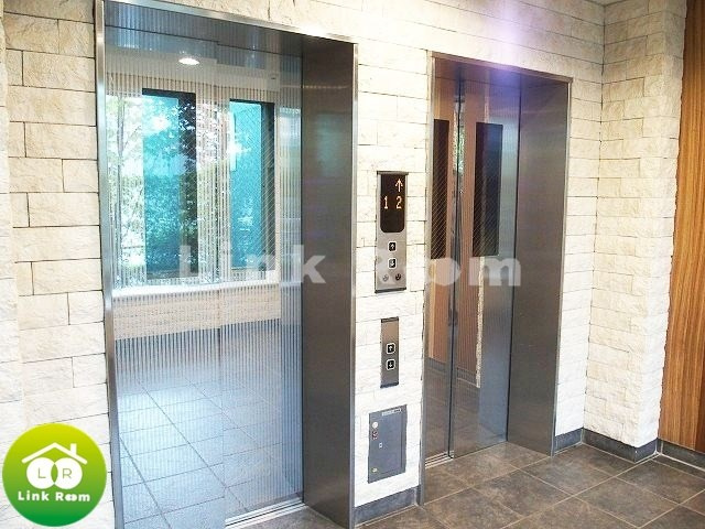 プライムアーバン豊洲のロビー