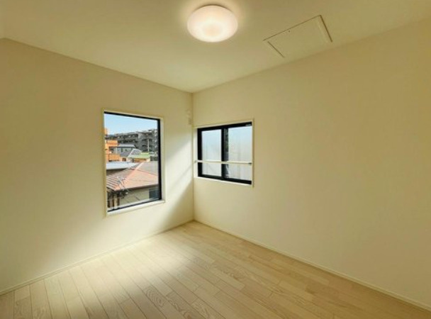 深江南町1丁目　新築戸建の洋室|洋室約5.2帖