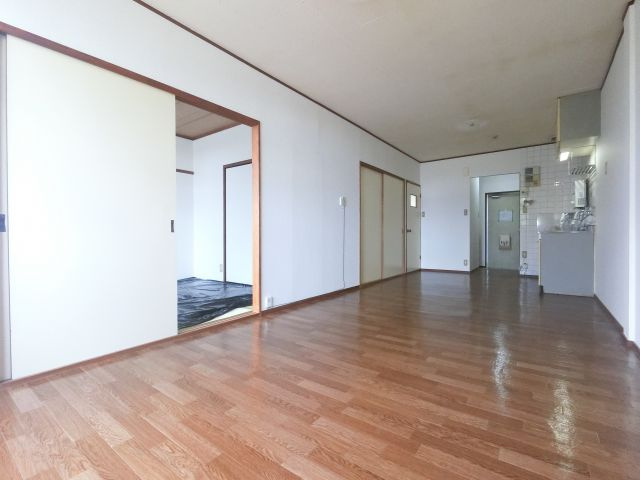 【居間・リビング】