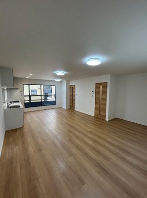 【居間・リビング】 | 今津野田町中古戸建