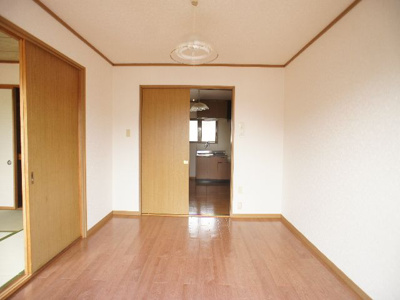 【居間・リビング】 | オレンジハウス | ゆったりできるリビングです♪