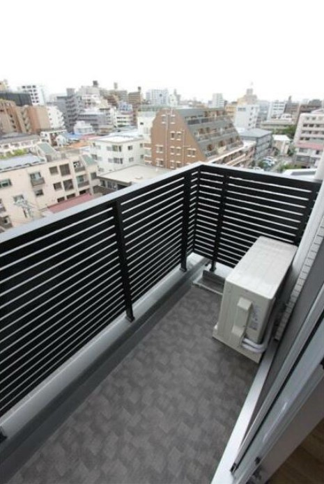 レアライズ葛西のバルコニー