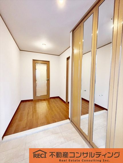 プレスティージュ苦楽園の玄関