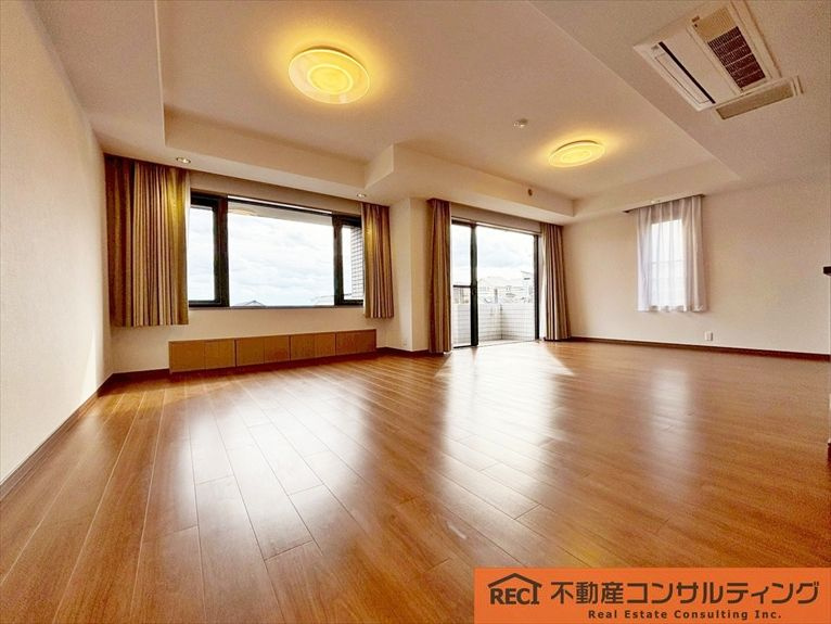 プレスティージュ苦楽園の内装|南向き陽当たり良好！