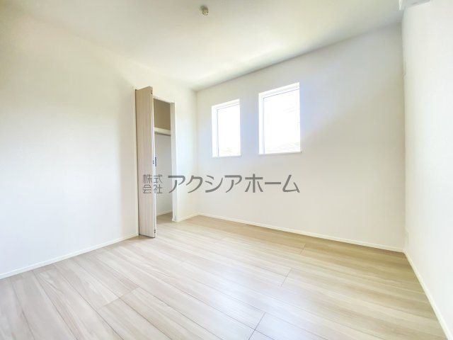 所沢市松が丘2丁目・全1棟　新築一戸建　～並列駐車2台可～の洋室|洋室　4.92帖