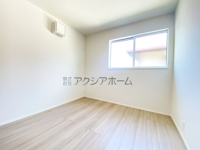 所沢市松が丘2丁目・全1棟　新築一戸建　～並列駐車2台可～の洋室|洋室　4.53帖