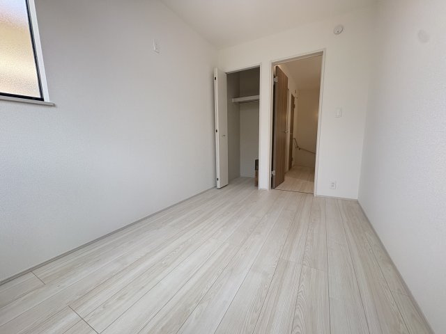 明石市大久保町西島新築戸建の洋室