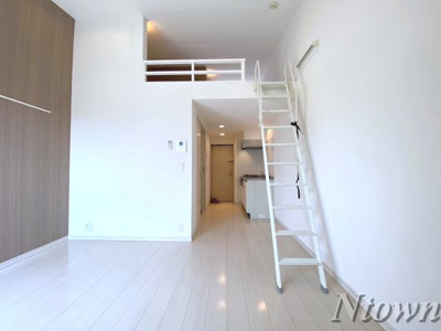 【内装】 | ホワイトアゲート | 中はこのようになっています