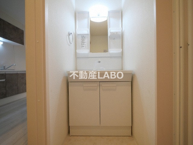 ＫＴＩレジデンス桃谷Bの洗面所