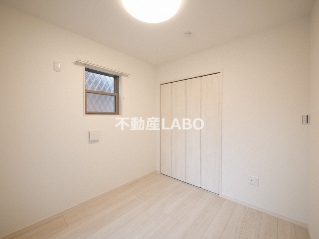 ＫＴＩレジデンス桃谷Bの寝室