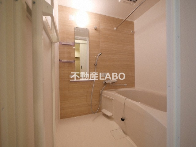 ＫＴＩレジデンス桃谷Bの浴室
