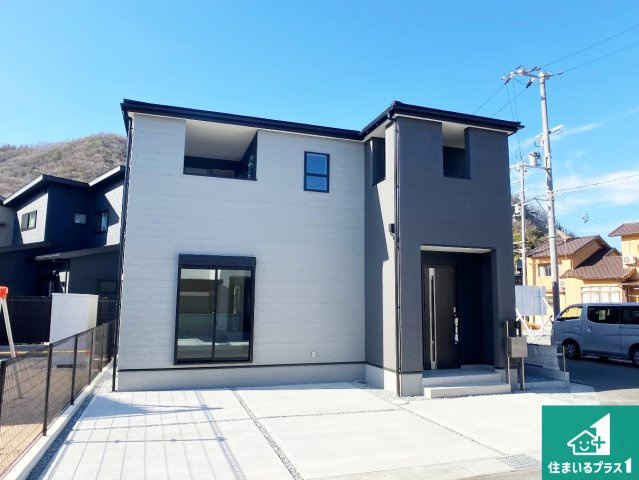 姫路市広畑区西蒲田　第8期　新築一戸建ての外観|安心の10年保証！外観を美しく保ち、雨水で汚れを落とします！気になることがありましたら、お気軽にお問い合わせください！