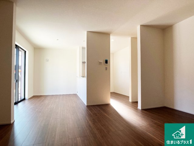 姫路市広畑区西蒲田　第8期　新築一戸建ての前面道路含む現地写真|周辺は落ち着いた街並みの住宅地！子育てがしやすい住環境です！まだ未完成ですが、現地でしかわからない事もございます。是非一度ご覧ください。