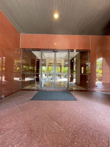 アトモスももちのエントランス