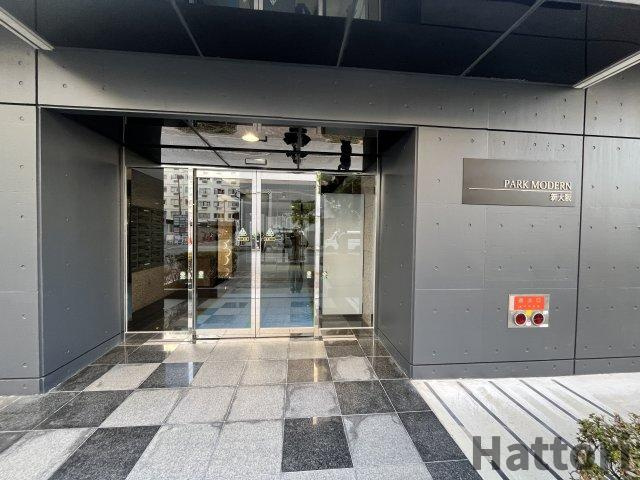 パークモダン新大阪のエントランス