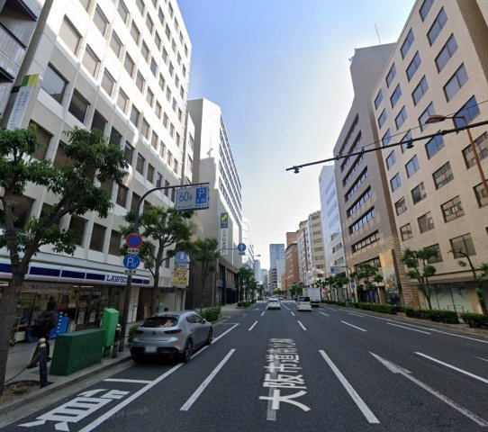 行成ビルの外観